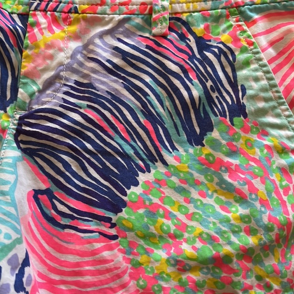 Lilly Pulitzer shorts - Picture 7 of 8